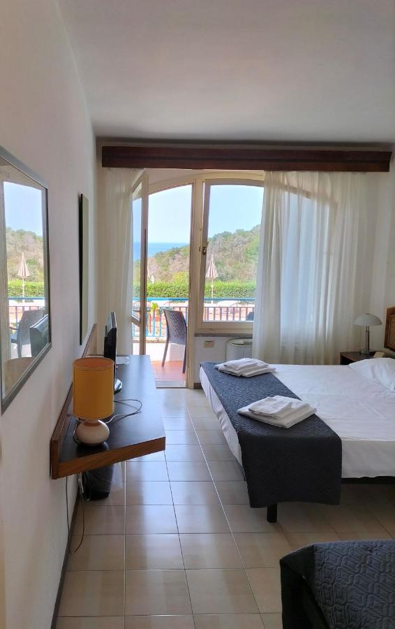 Hotel Horizon Elba Portoferraio Exteriör bild